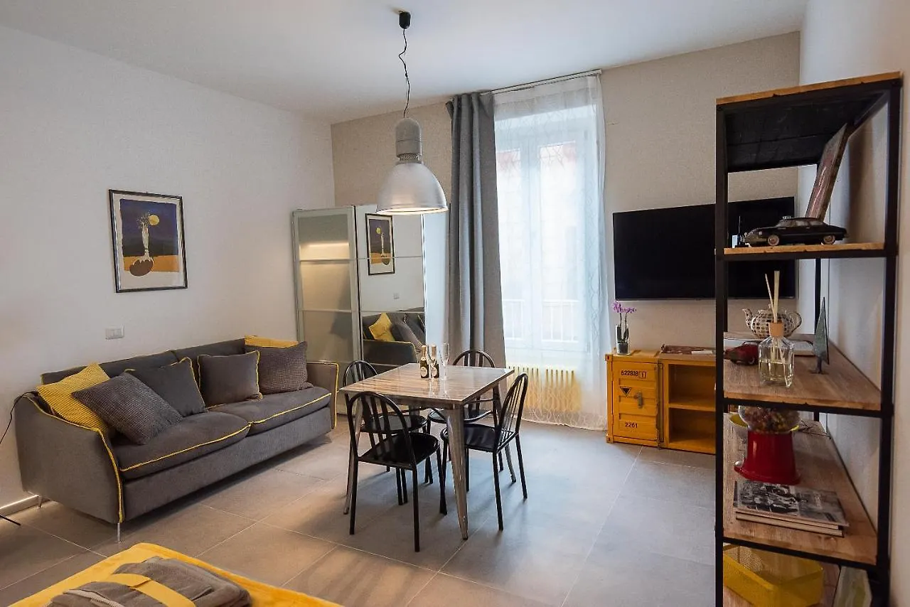 Apartment Cosy Studio In The Greenest Corner Of Trastevere Rome Italy